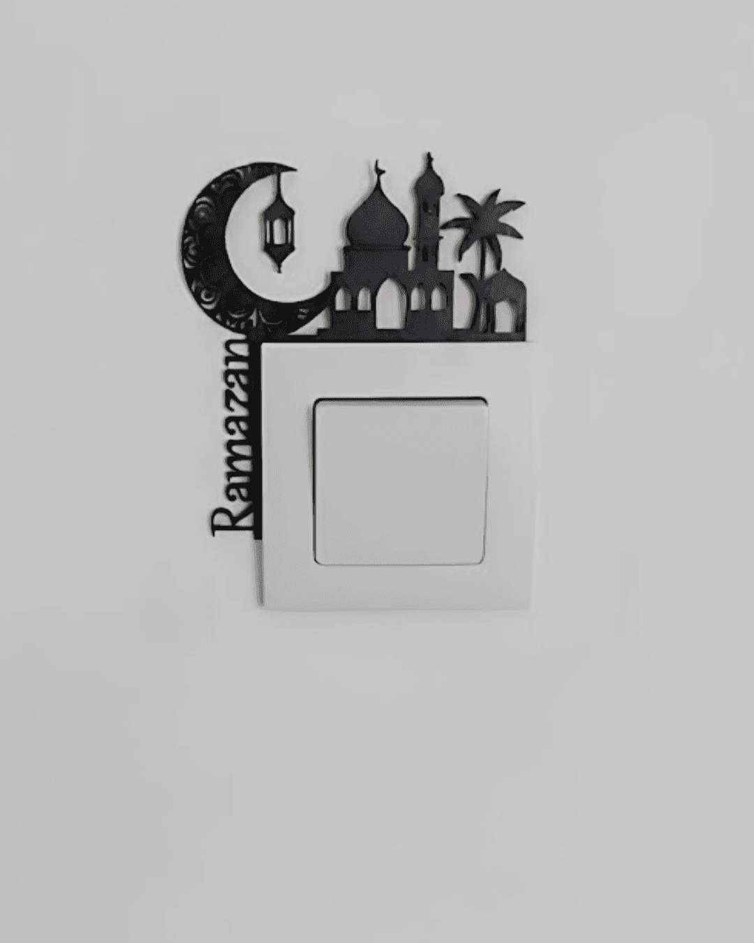 Ramazan Ruhunu Evinize Taşıyın: Dekoratif Işık Anahtarı Süsü